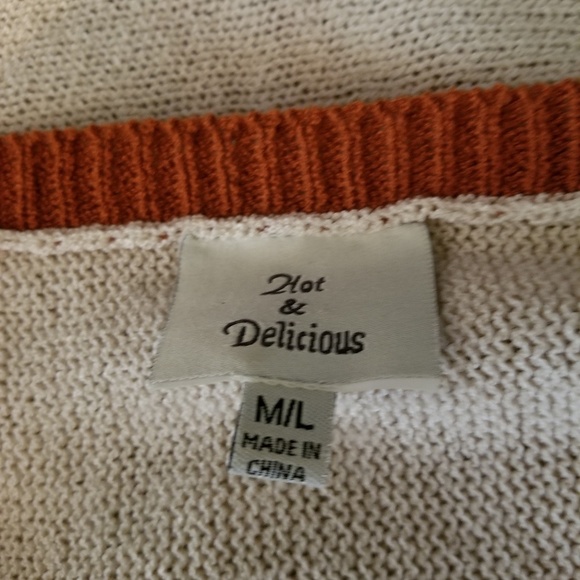 Top - Picture 3 of 3